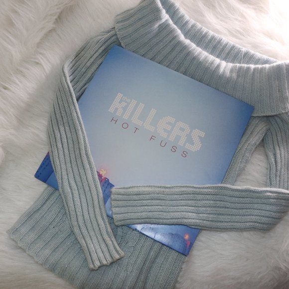 SO Light Blue Off-the-Shoulder Sweater with Shimmery Silver Thread - Size Small - Picture 7 of 9